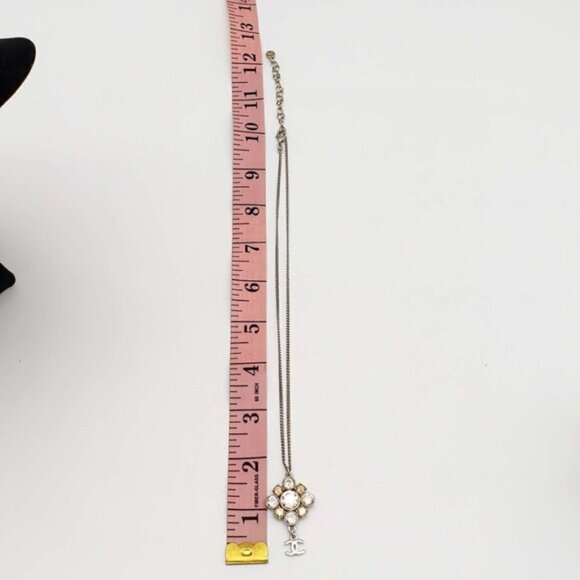 Authentic CHANEL CC with stone Necklace Silver Color - Picture 7 of 14